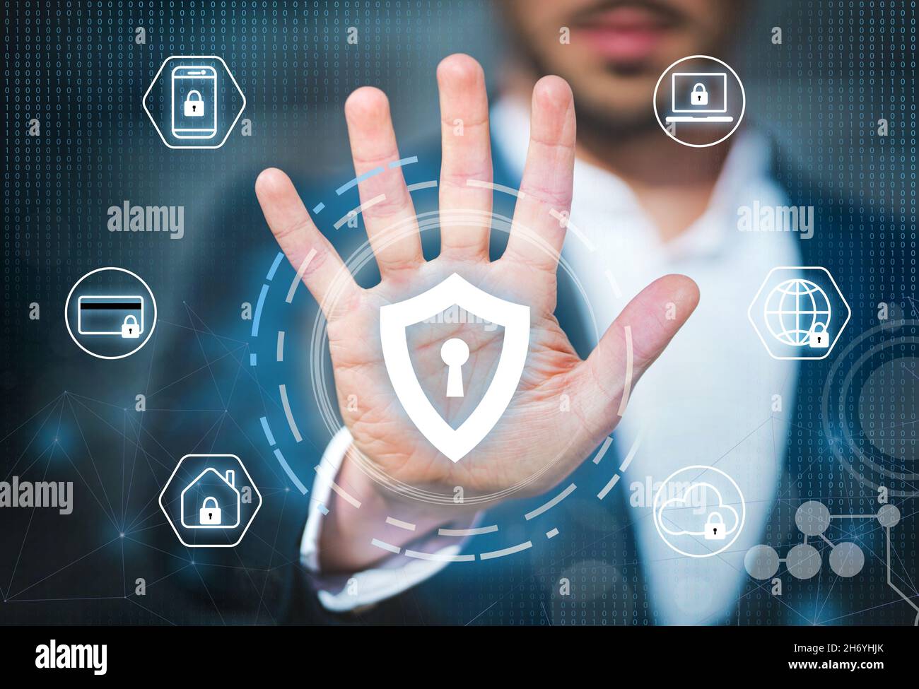 Sicurezza informatica e protezione dei dati. Protezione della rete e della tecnologia Foto Stock