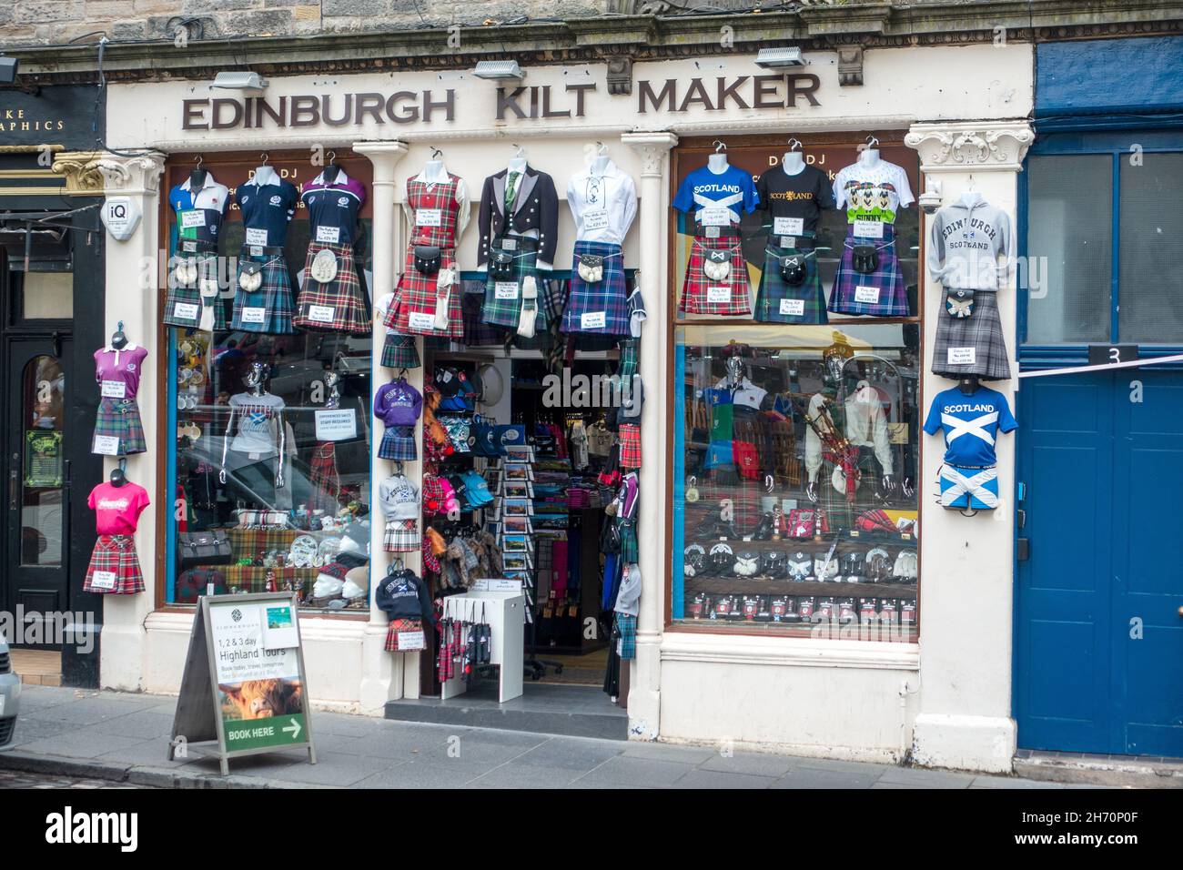 Edinburgh Kilt Maker Tourist souvenir Shop Edinburgh Scotland Foto Stock
