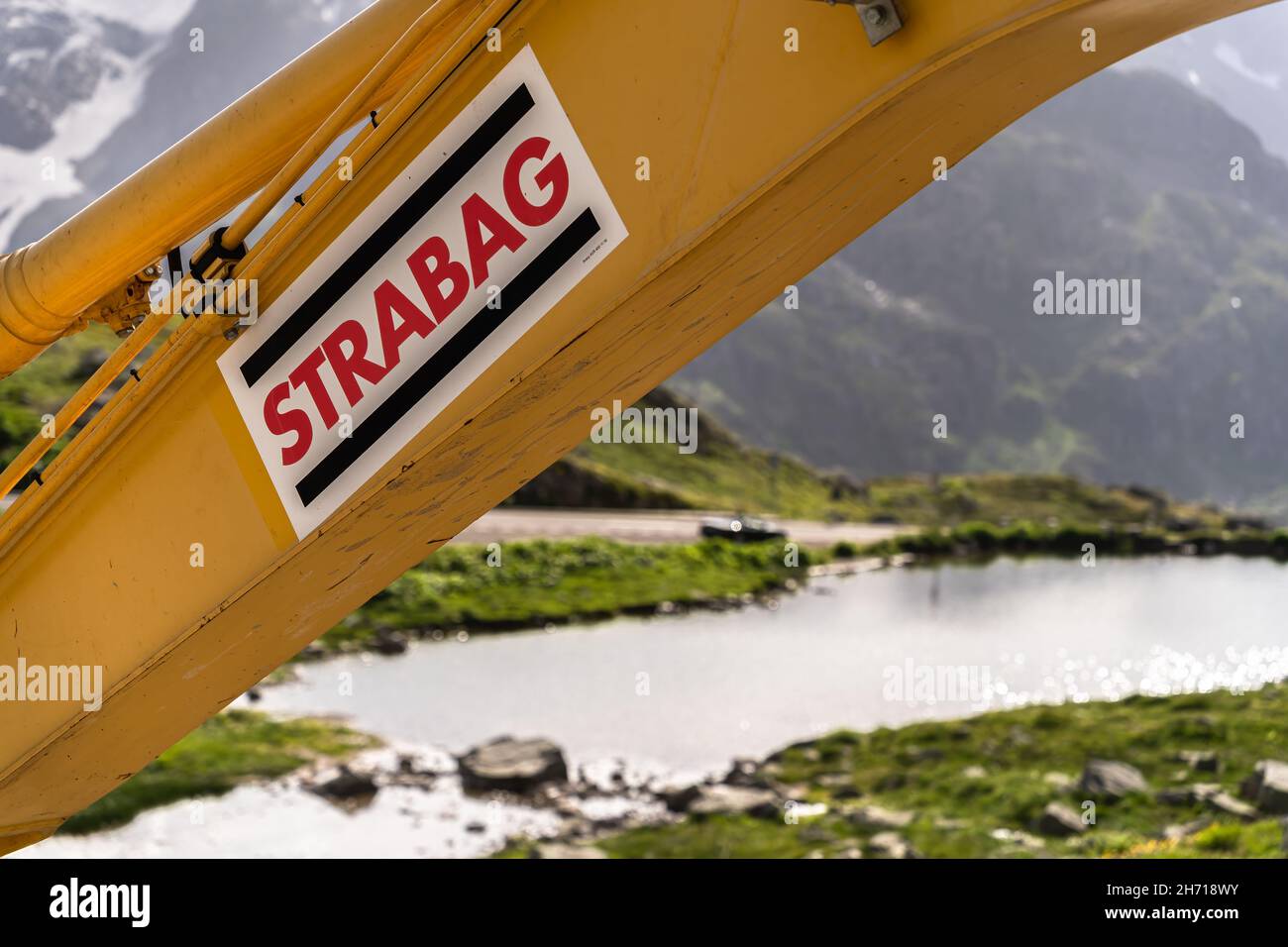 Sustenpass, Svizzera - 13 agosto 2021: Cantiere STRABAG a Susten Foto Stock