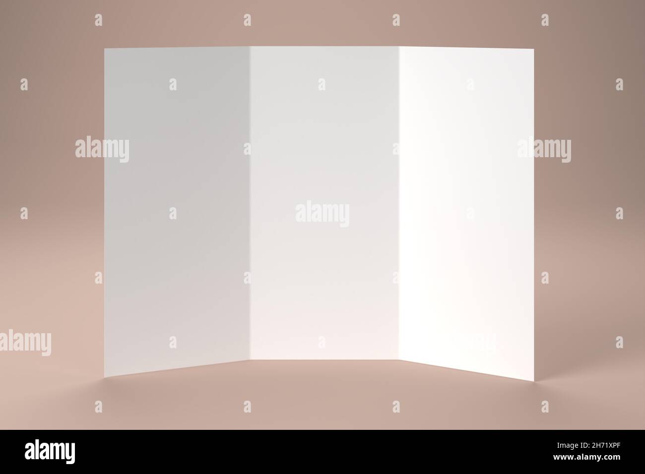 Volantino mockup con piegatura parallela (piegatura a lettera) in piedi aperto su sfondo beige Foto Stock