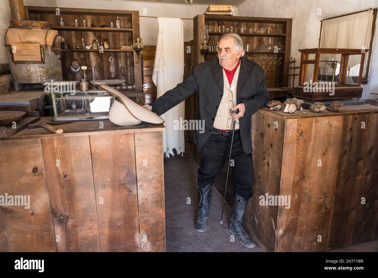 Il vecchio ufficio di analisi mineraria nella città fantasma di Shakespeare, New Mexico. Foto Stock