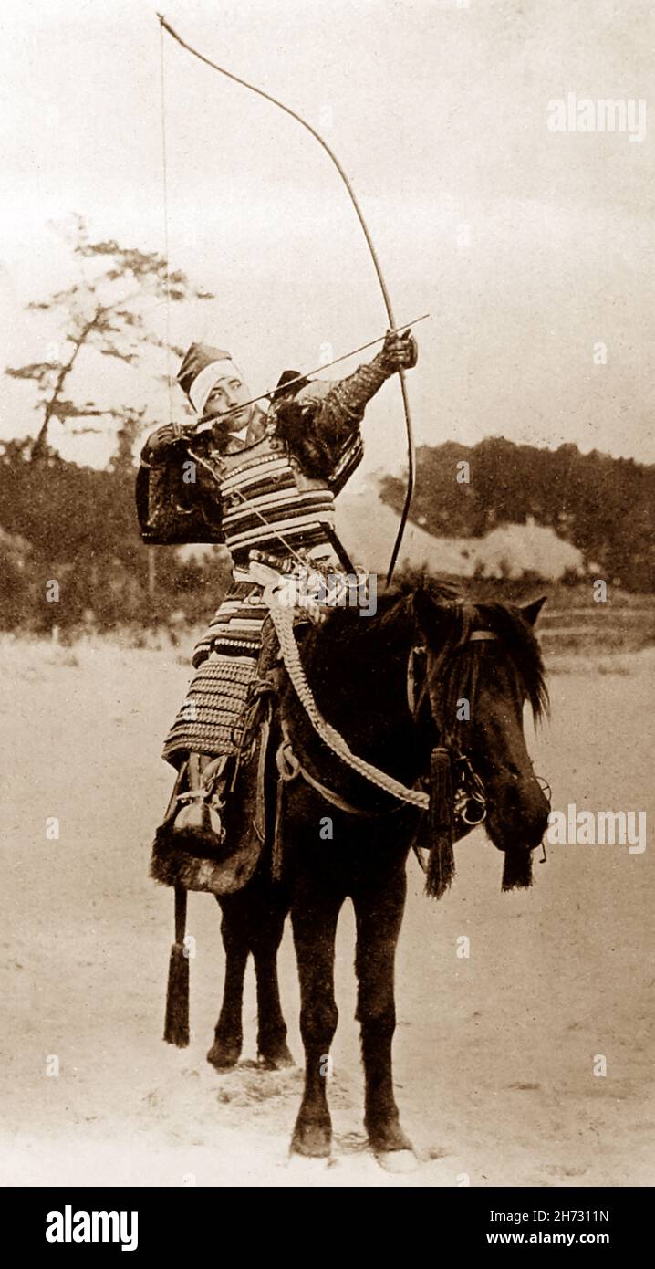 Arciere a cavallo, Giappone, primi del 1900 Foto Stock