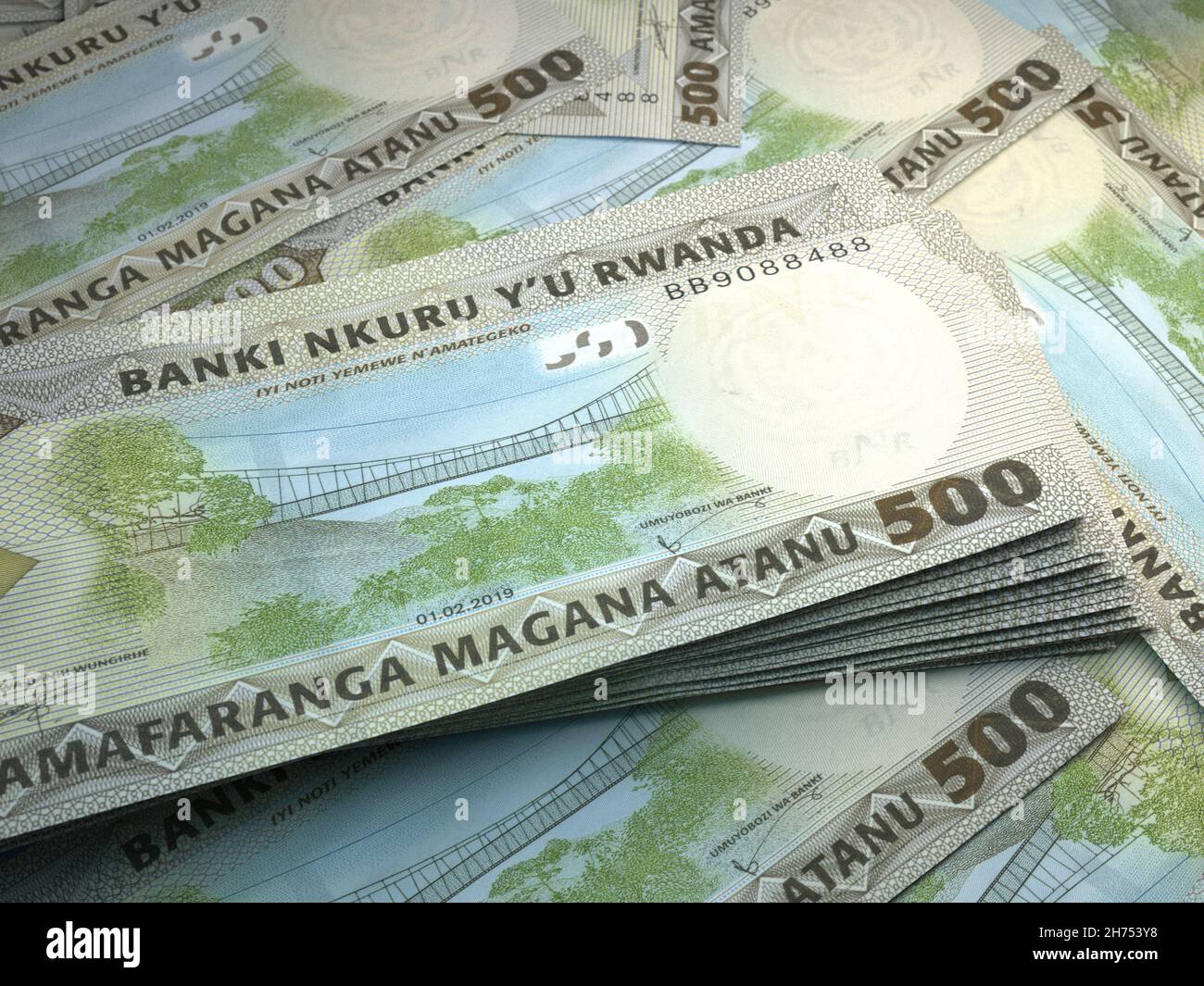 Il denaro del Ruanda. Fatture del franco. Banconote RWF. 500 franchi. Affari, finanza, notizie di background. illustrazione 3d. Foto Stock