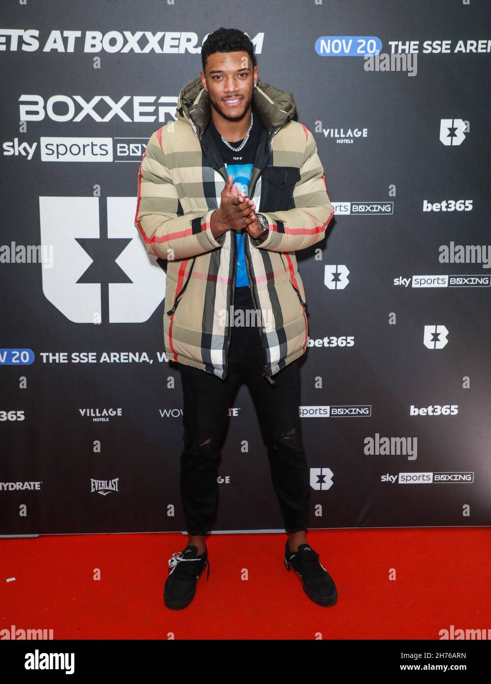 Londra, Regno Unito. 20 Nov 2021. Theo Campbell è stato visto in un drink di benvenuto per l'evento Boxxer alla SSE Wembley Arena di Londra. (Foto di Brett Cove/SOPA Images/Sipa USA) Credit: Sipa USA/Alamy Live News Foto Stock