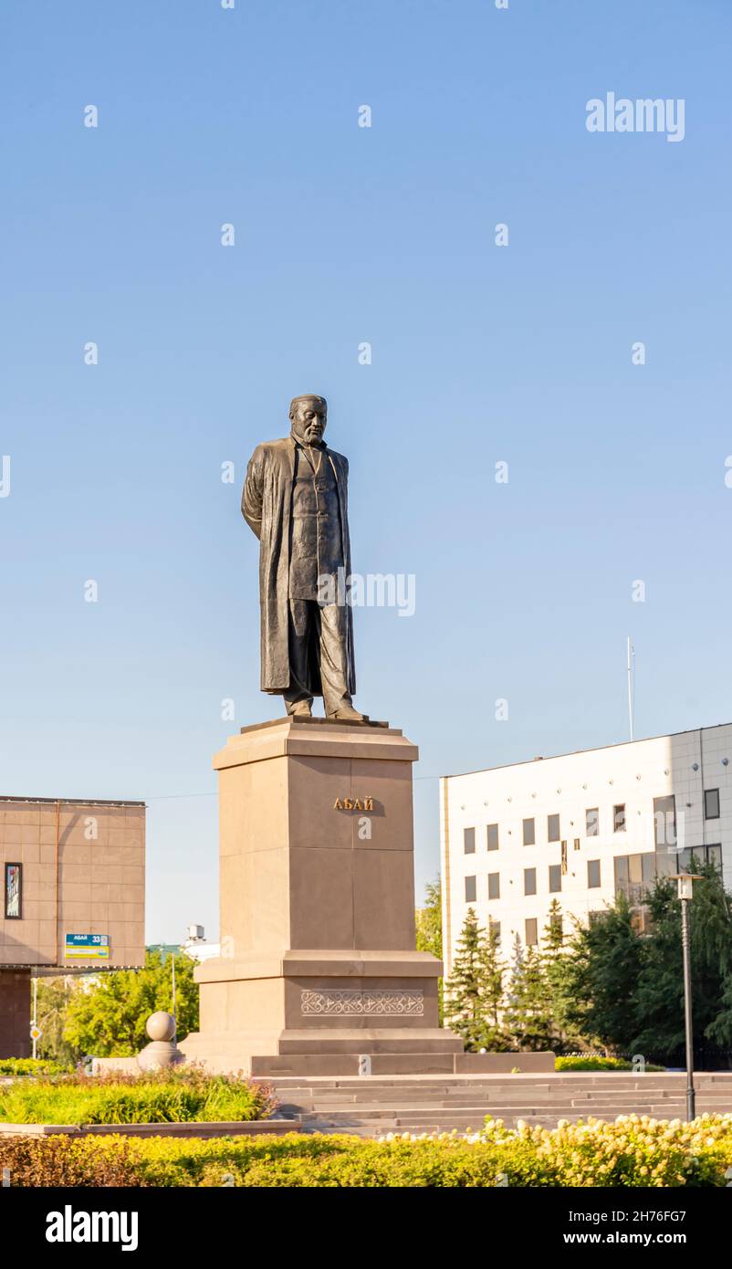 Monumento alto 14 metri per Abay Qunanbaiuly, Beibitshylyk str 1, Astana, Nur-Sultan, Kazakhstan Foto Stock
