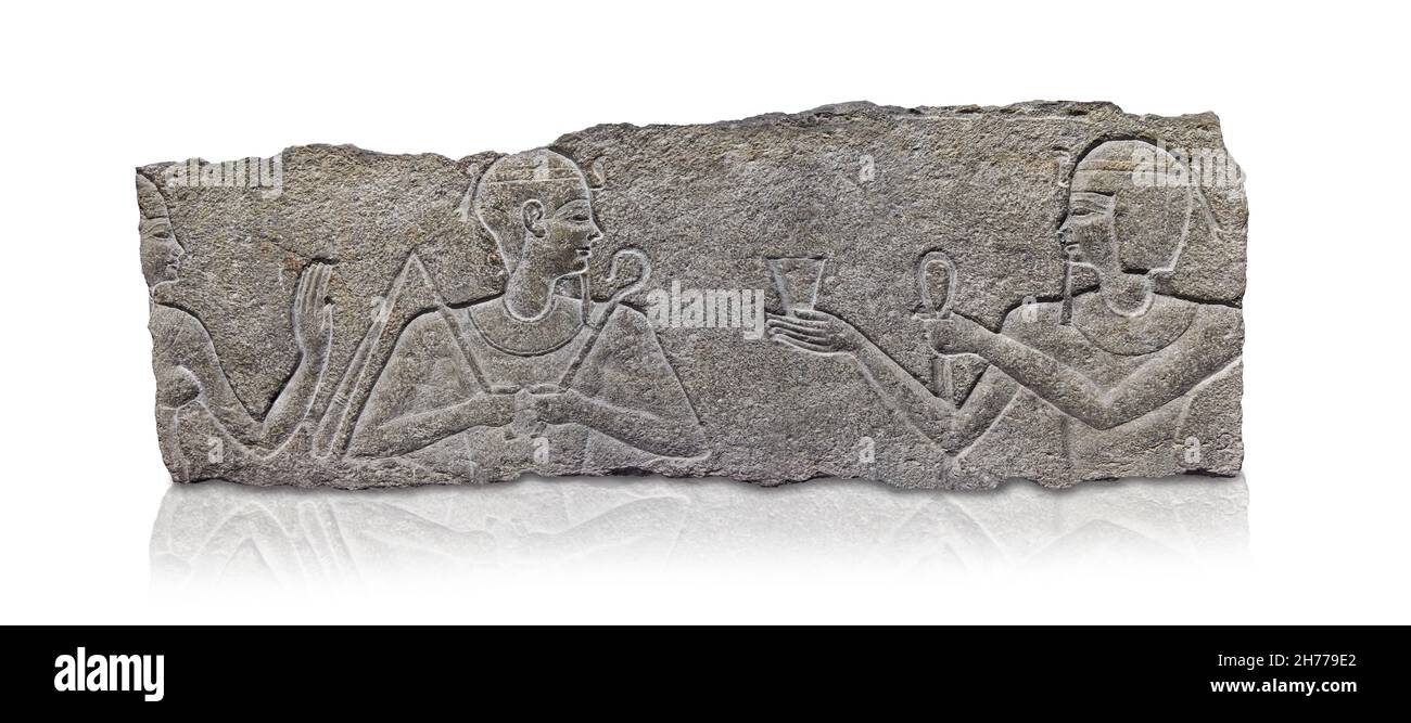 Pannello in rilievo romano egiziano dal tempio di Cleopatre e Cesarion, i sec. a.C., Coptos. Museo delle Belle Arti di Lione inv E501. Cesarion (destra ) ma Foto Stock