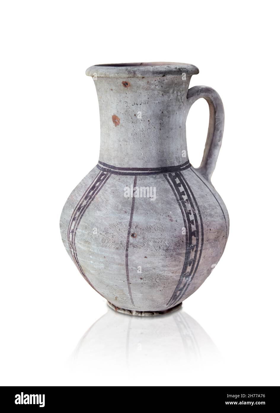 Caraffa in terracotta egiziana dal design geometrico nero, 1551-1499 a.C., 18a dinastia. Museo delle Belle Arti di Lione inv A2507. Foto Stock