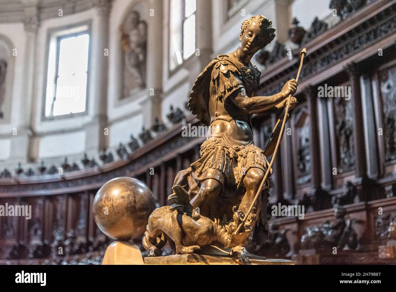 Scultura di San Giorgio nella Chiesa di San Giorgio maggiore a Venezia Foto Stock