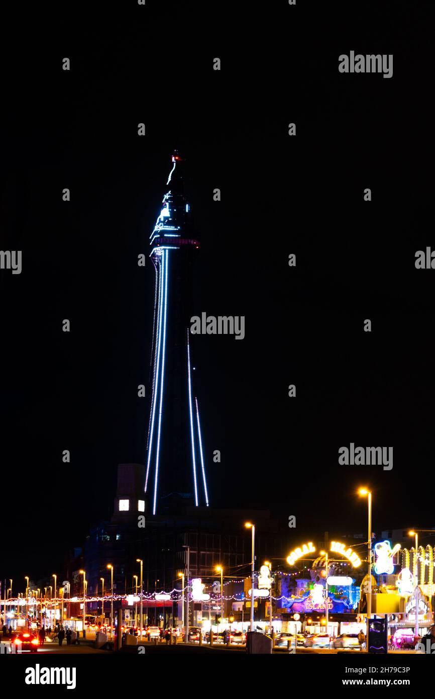 La Blackpool Tower di notte Foto Stock