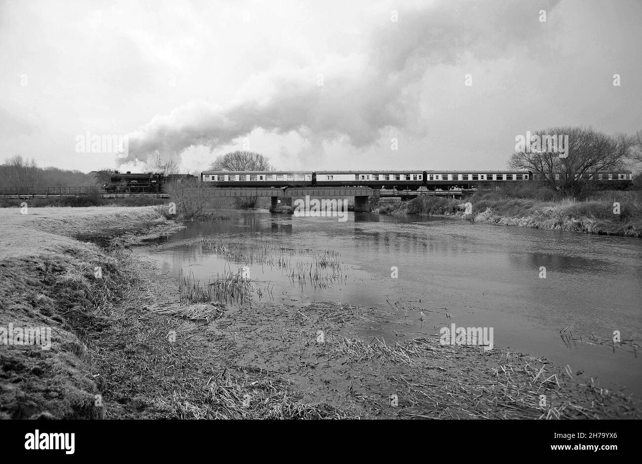 'Dorayshire' attraversando il fiume Nene a Orton Wistow. Foto Stock