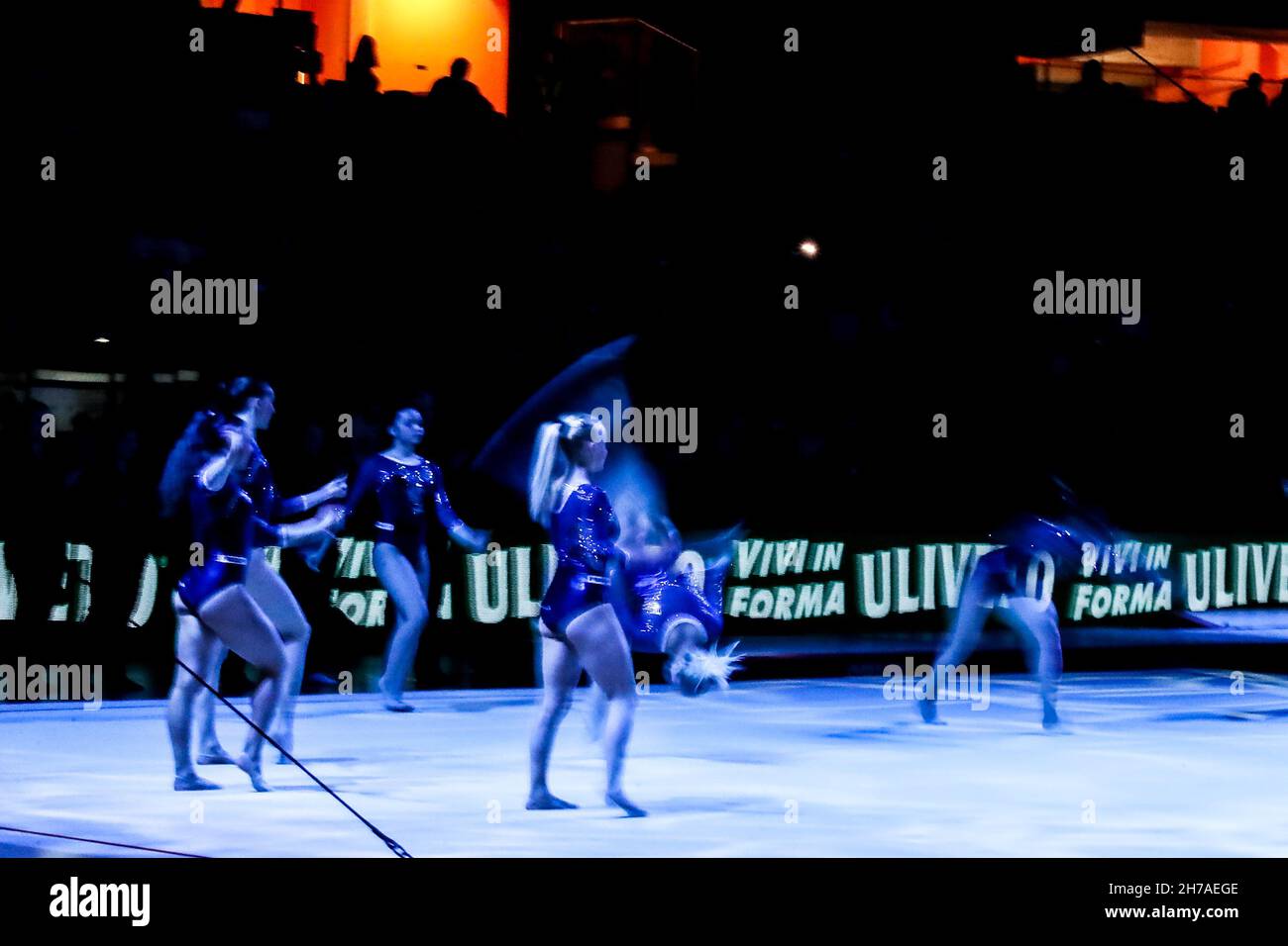 Milano, Italia. 20 Nov 2021. Italia Team GAF durante il Gran Premio di Ginnastica 2021 presso Allianz Cloud Arena, Milano, Italia il 20 novembre 2021 Credit: Independent Photo Agency/Alamy Live News Foto Stock