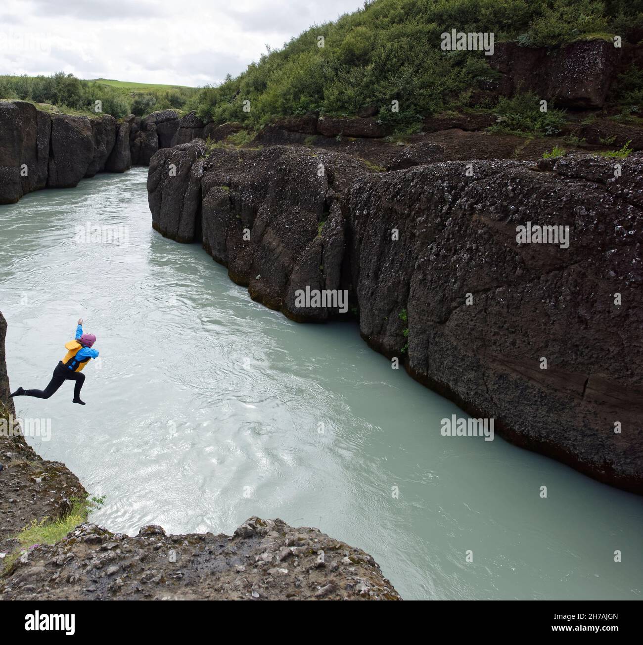 Bruarhlod canyon del fiume Hvita in Islanda.Cascate Gullfoss, Golden Falls, scende a 32 metri, 105 ft in un canyon, Islanda, nel sud-ovest dell'Islanda, Golde Foto Stock