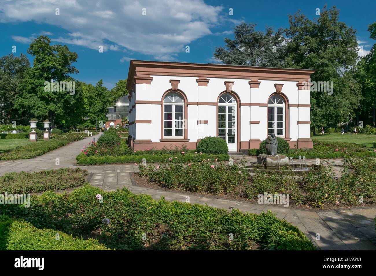 Il Palmengarten e casa a Francoforte sul meno, Germania, Assia, agosto 2017 Foto Stock