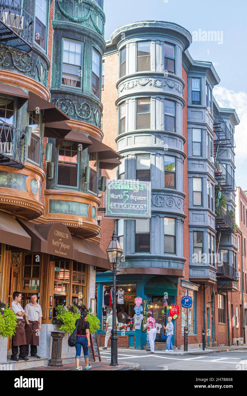 Boston Massachusetts, North End, The Freedom Trail, 5 North Square ristorante Gennaro Street scena città skyline pedoni Foto Stock