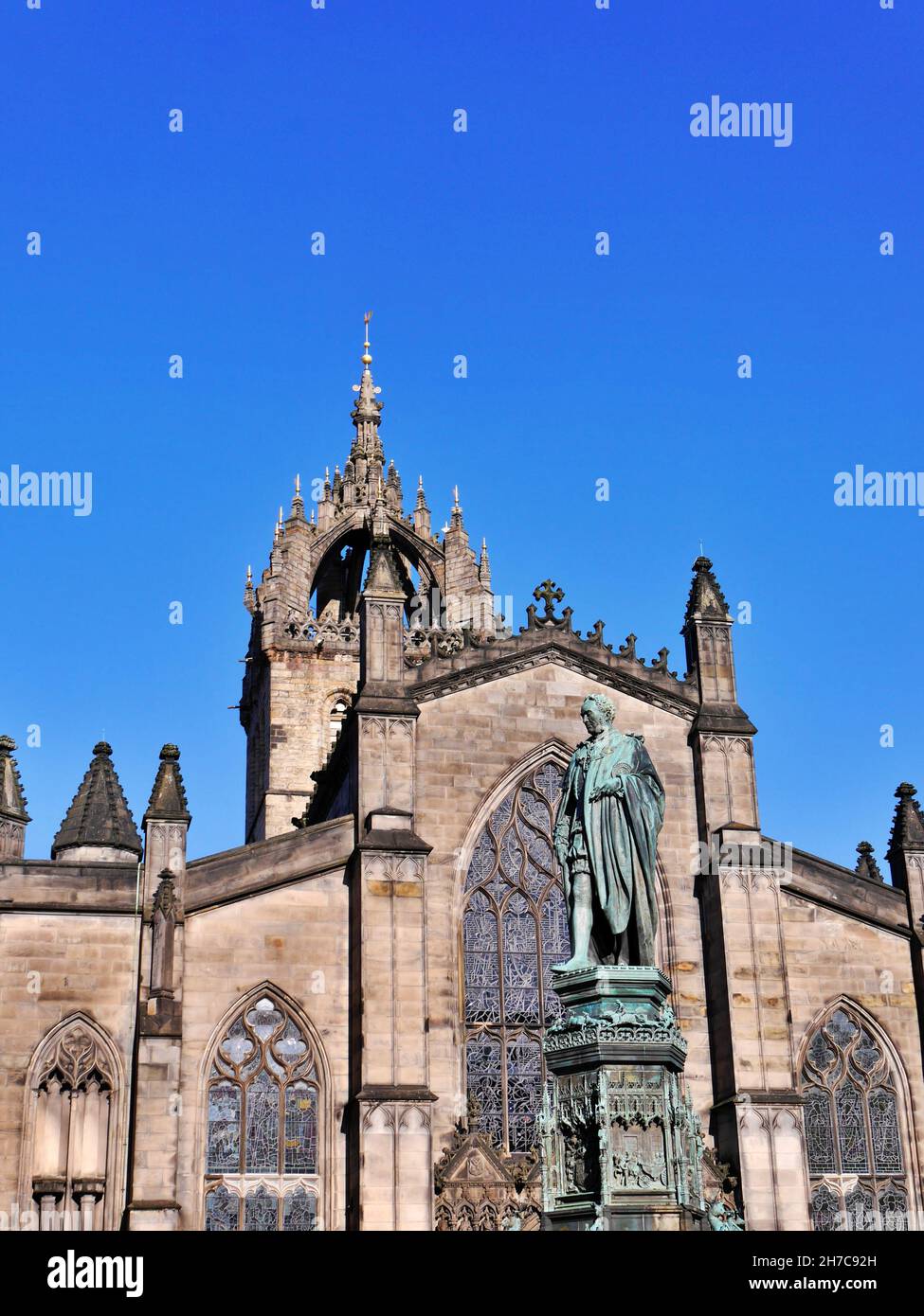 Statua di Adam Smith nel centro di Edimburgo, Scozia Foto Stock