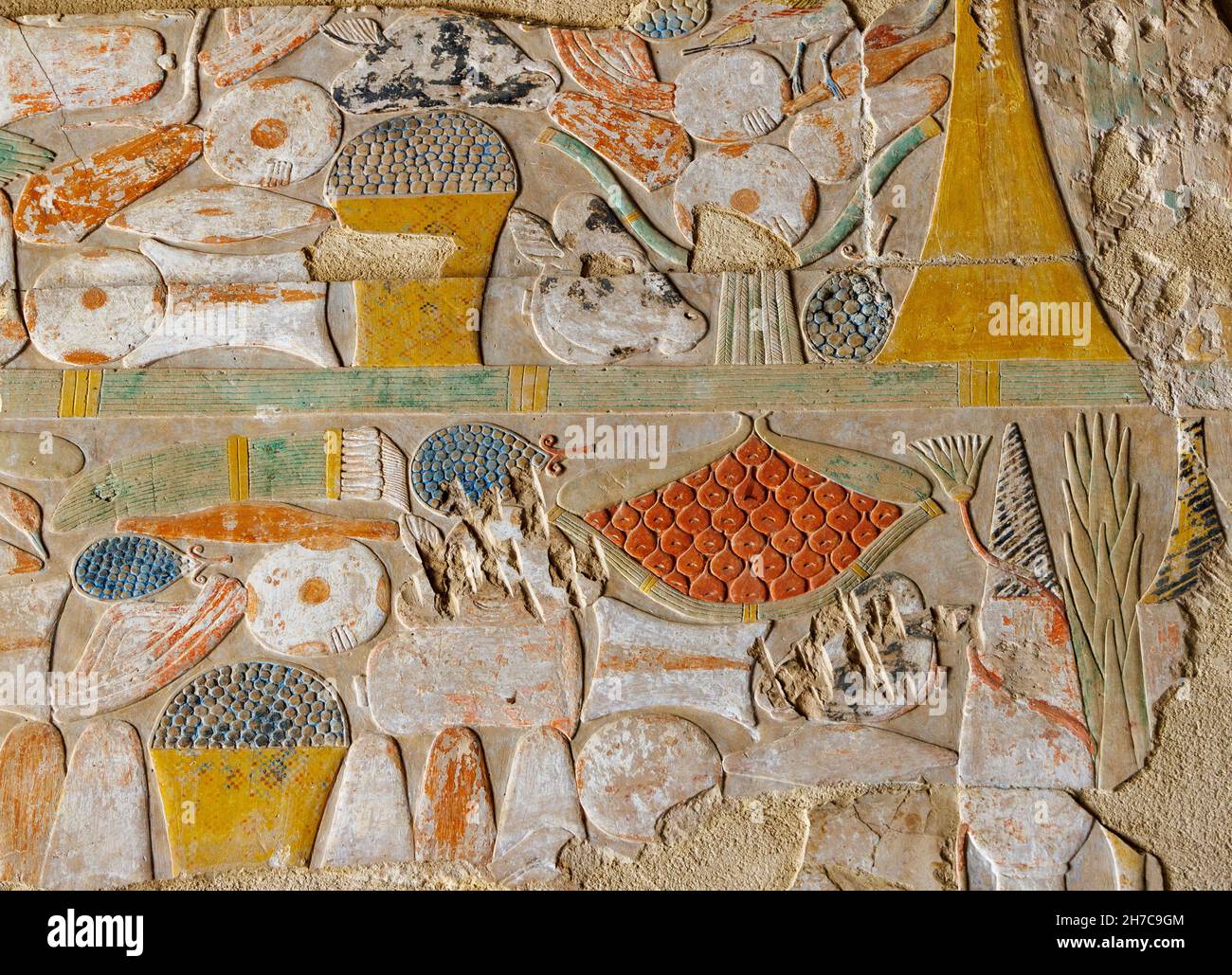 Muro dipinto di offrire tavola di cibo, il tempio di Hatshepsut, Luxor, Egitto Foto Stock