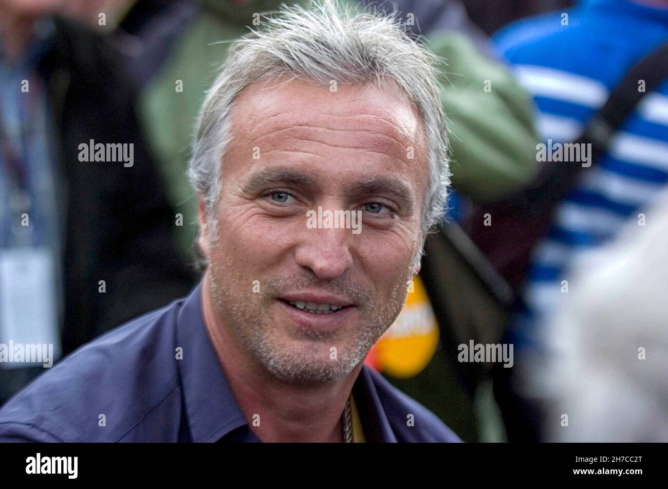 L'ex calciatore francese David Ginola partecipa alla Ryder Cup al Celtic Manor di Newport, Regno Unito, nel 2010. Foto Stock