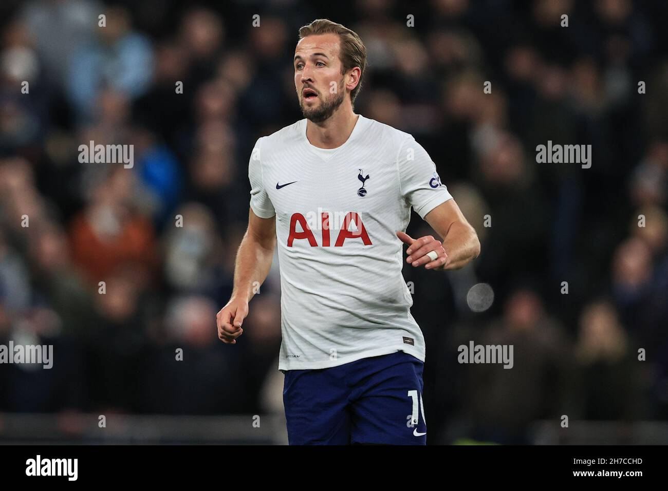 Harry Kane n° 10 di Tottenham Hotspur durante il gioco Foto Stock