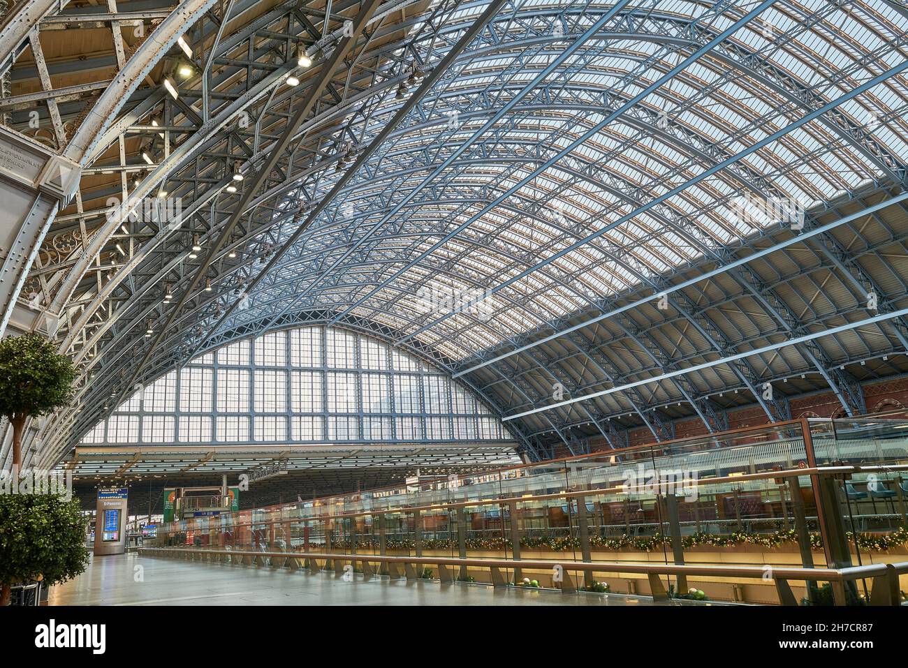 Stazione ferroviaria di St Pancras, Londra, Inghilterra. Foto Stock