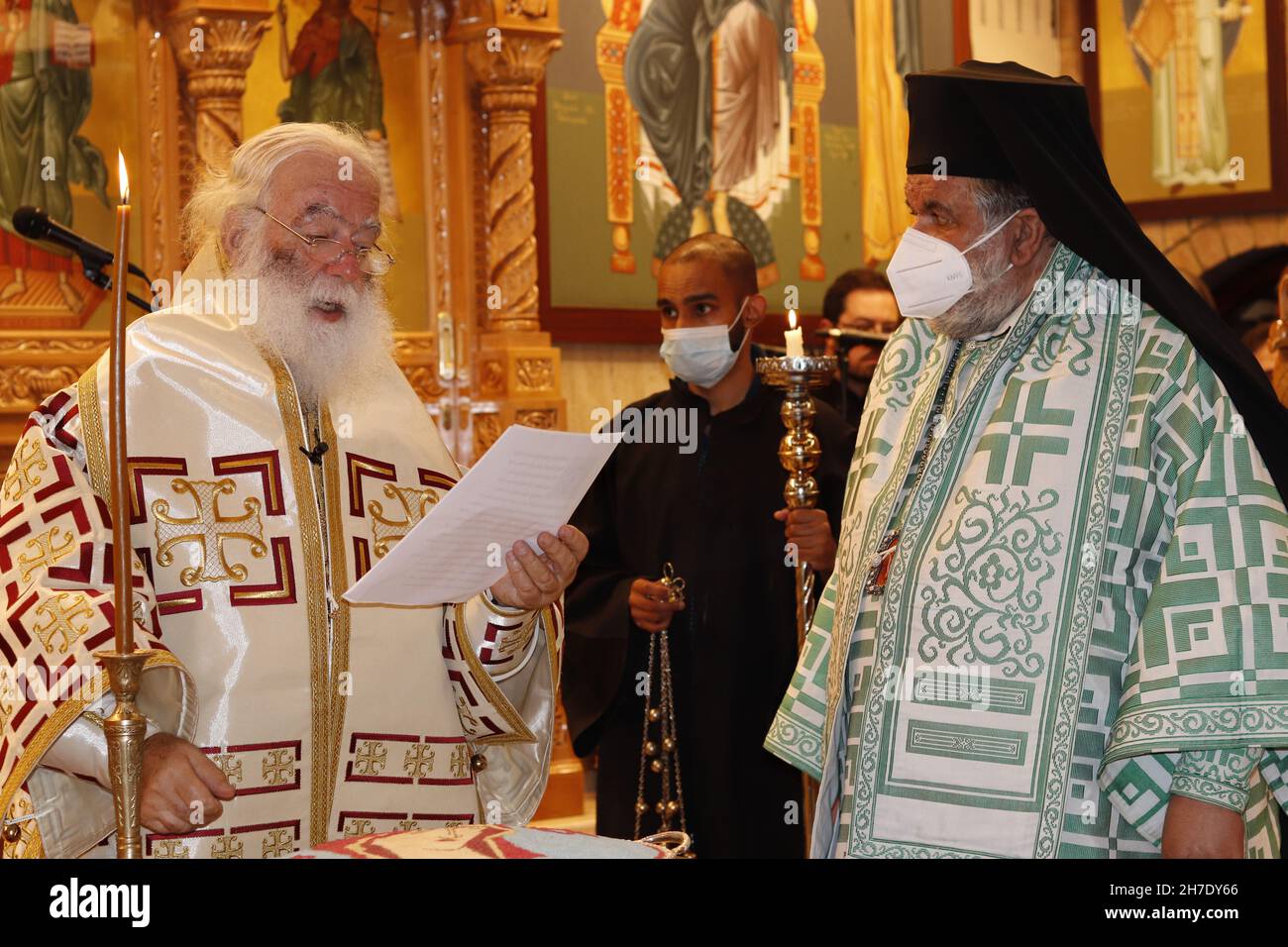Sua Beatitudine Theodoros II durante la festa patronale della chiesa greca ortodossa della Vergine Maria a Johannesburg Sud Africa 21 novembre 2021 Foto Stock