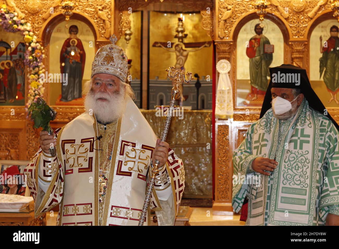 Sua Beatitudine Theodoros II durante la festa patronale della chiesa greca ortodossa della Vergine Maria a Johannesburg Sud Africa 21 novembre 2021 Foto Stock