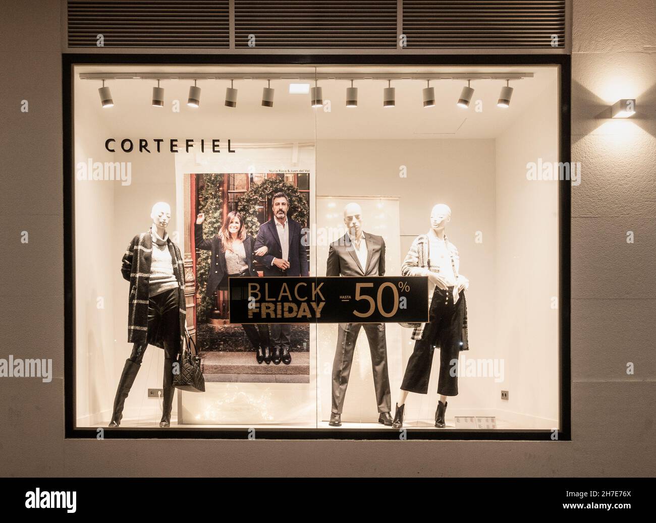 Shopping del Black Friday in Spagna. Novembre 2021 Foto Stock