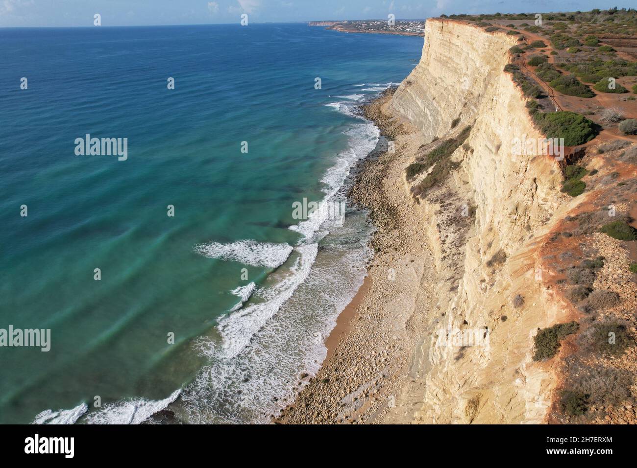 Veduta aerea sentiero dei pescatori algarve portogallo lagos Porto Mós Praia da Luz spiaggia Rocha Negra. Foto Stock