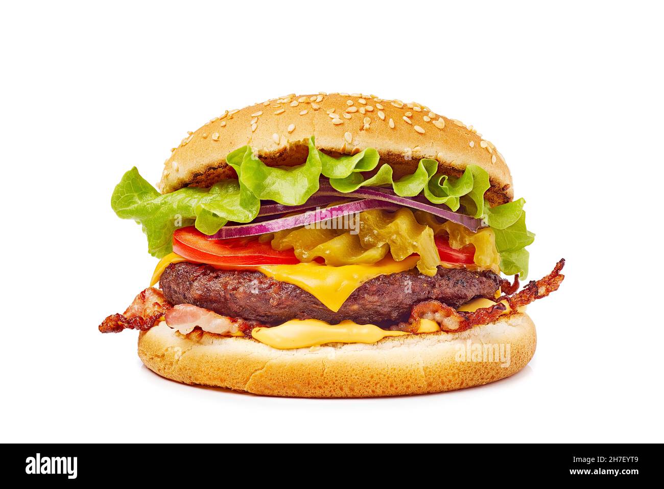Hamburger gustoso classico americano hamburger su sfondo bianco Foto Stock