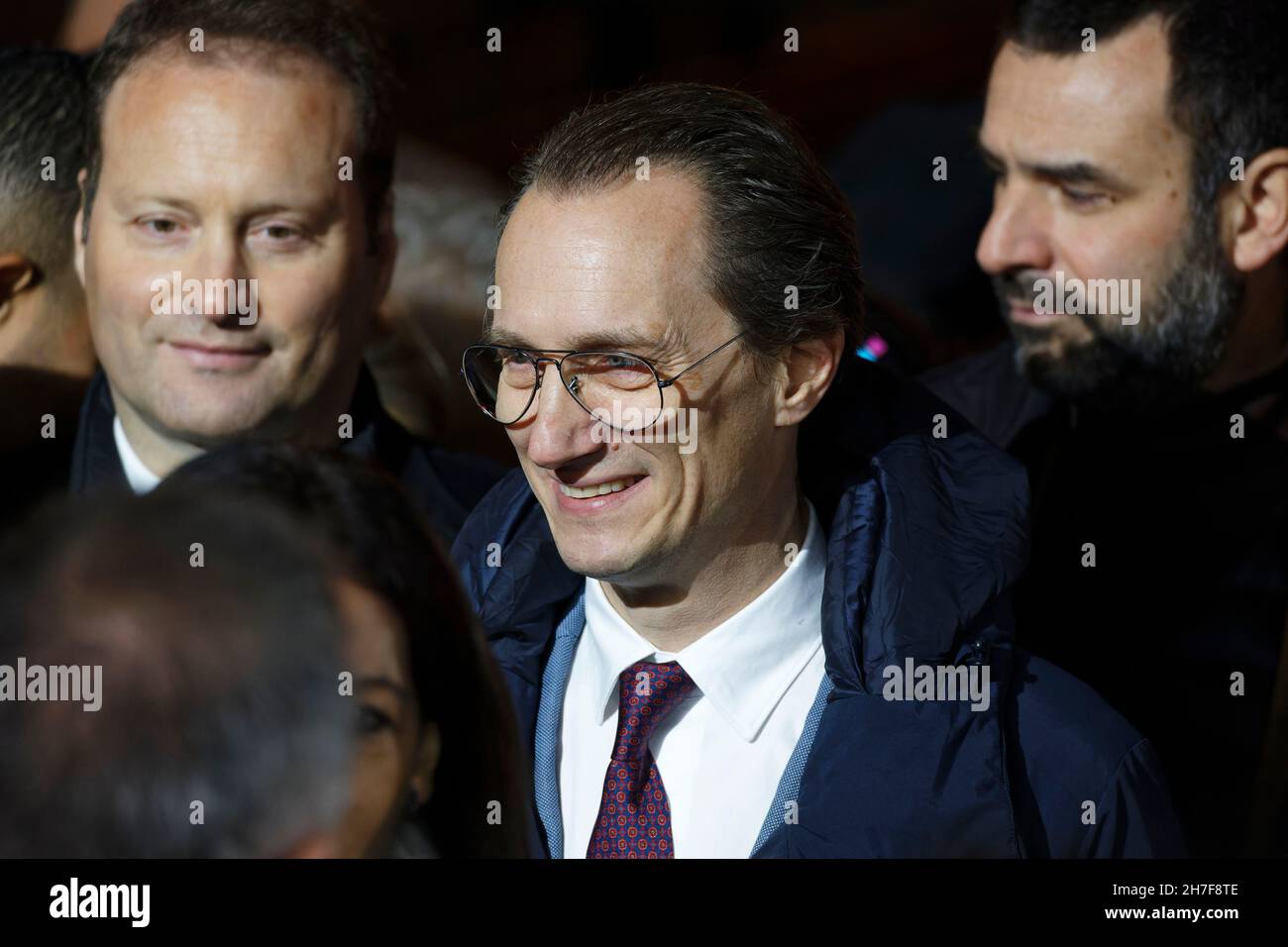 Parigi, Francia. 21 Nov 2021. Nicolas Neykov partecipa al lancio delle luci di Natale con il tema: 'La Flamboyance', a Parigi, Francia. Foto Stock