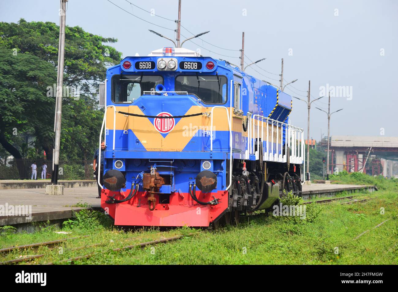 EMD GT42ACL nuovissima locomotiva serie 6600, Dhaka, Bangladesh Foto Stock