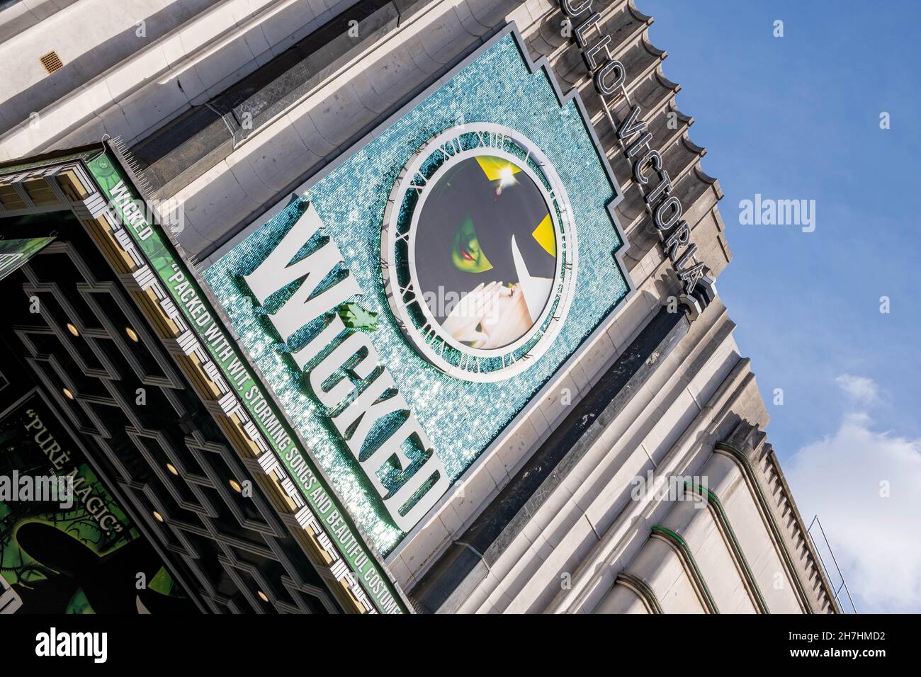 Victoria Westminster London Inghilterra UK, 7 novembre 2021, Wicked Stage Musical Play al Victoria Apollo Theatre Foto Stock