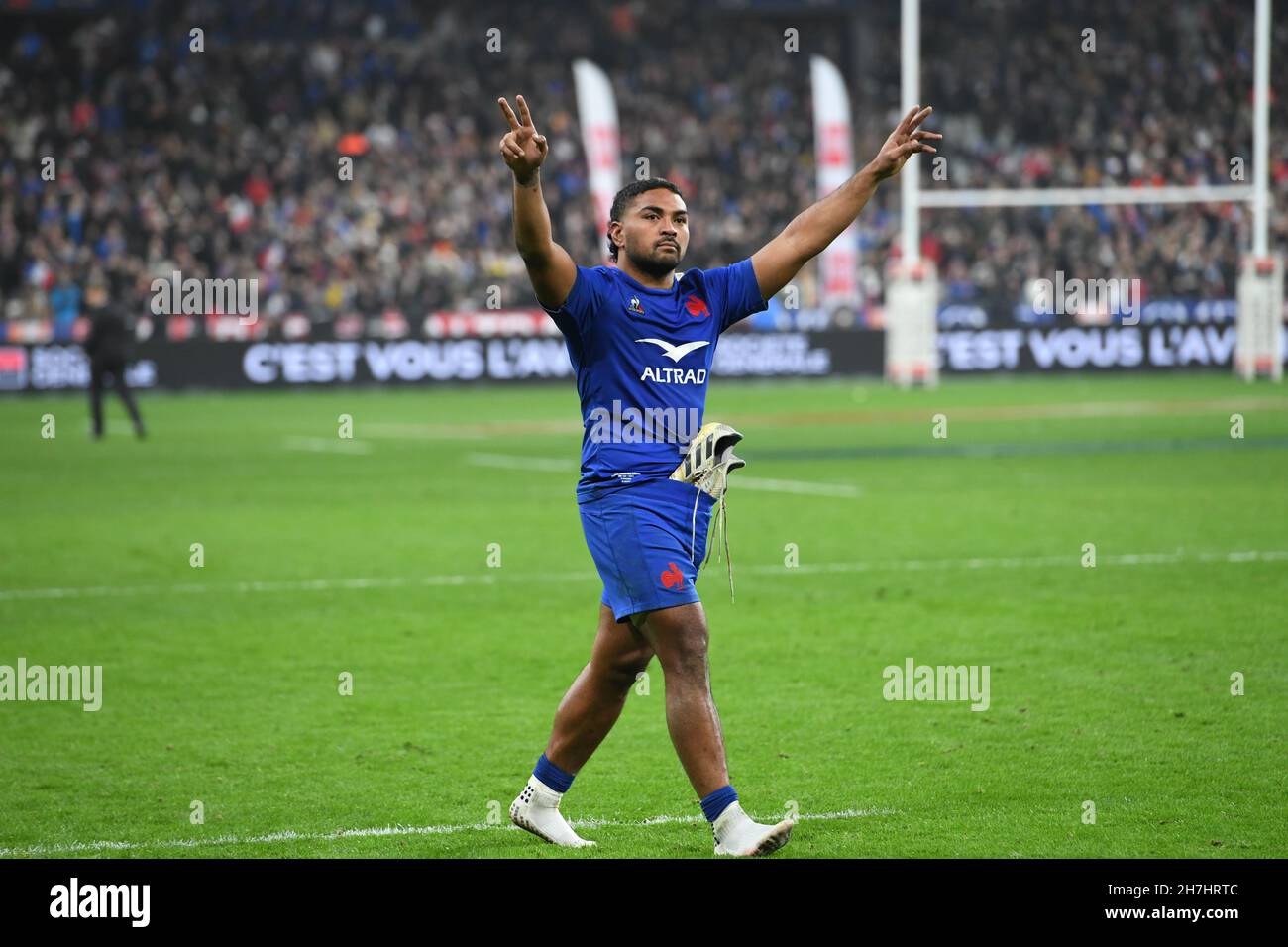 Francia National Rugby Peter Mauvaka celebra dopo un appuntamento tra la Nuova Zelanda All Blacks e la Francia a Rugby Autumn Internationals 2021 su Novemb Foto Stock
