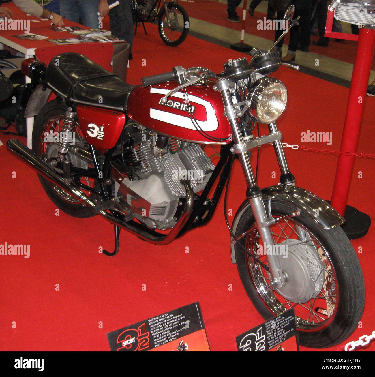 Italian Classic Bike: Moto Morini 350 3 1/2 Turismo 1973 Foto stock - Alamy