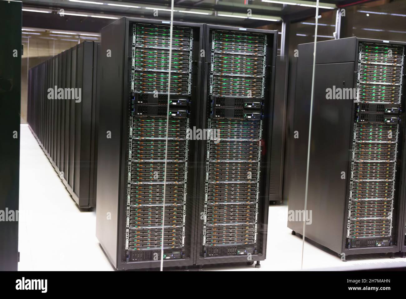Attrezzatura del centro di supercomputing Foto Stock