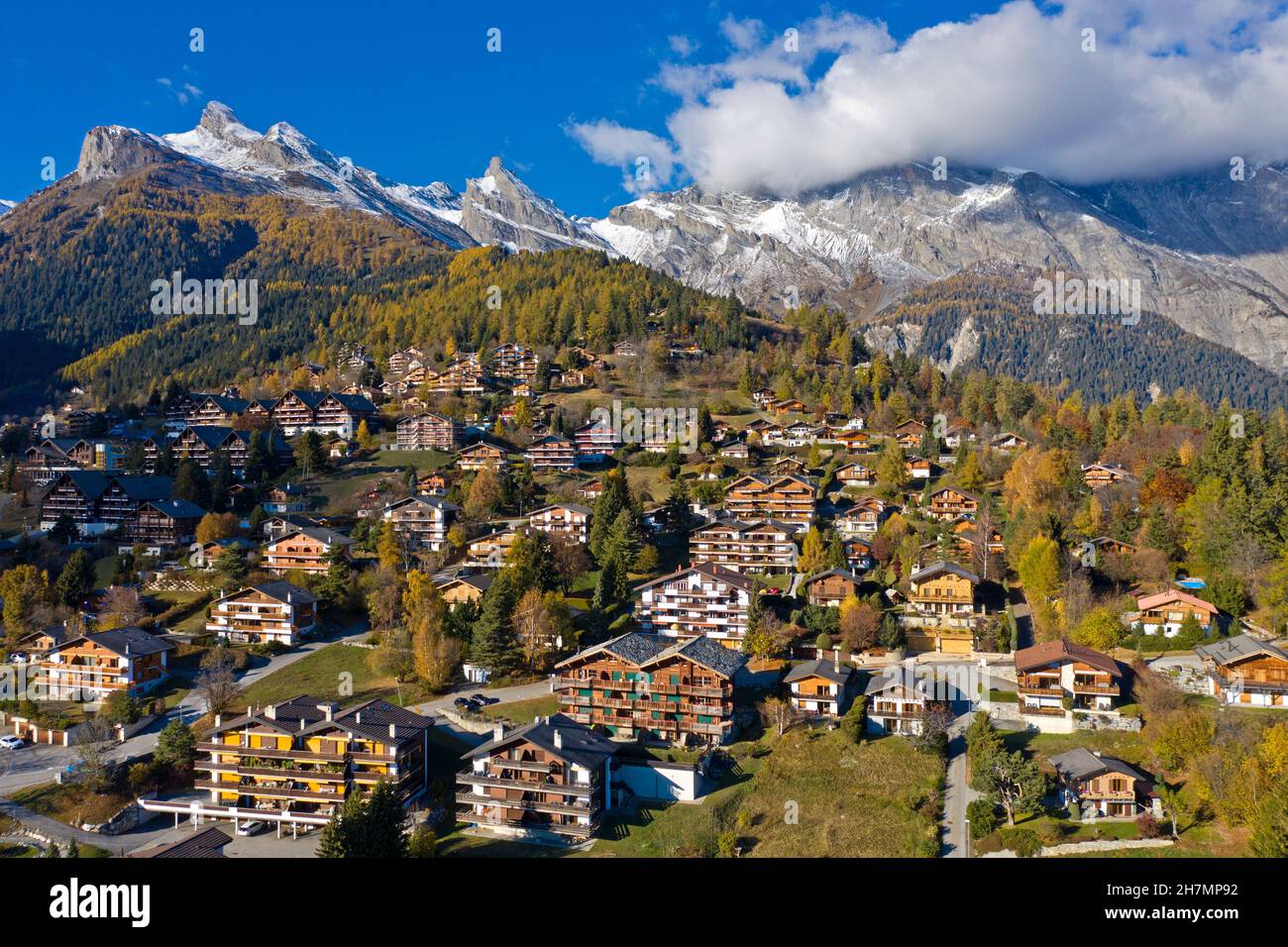 Holiday and Health Resort Ovronnaz nelle Alpi svizzere, Vallese, Svizzera Foto Stock