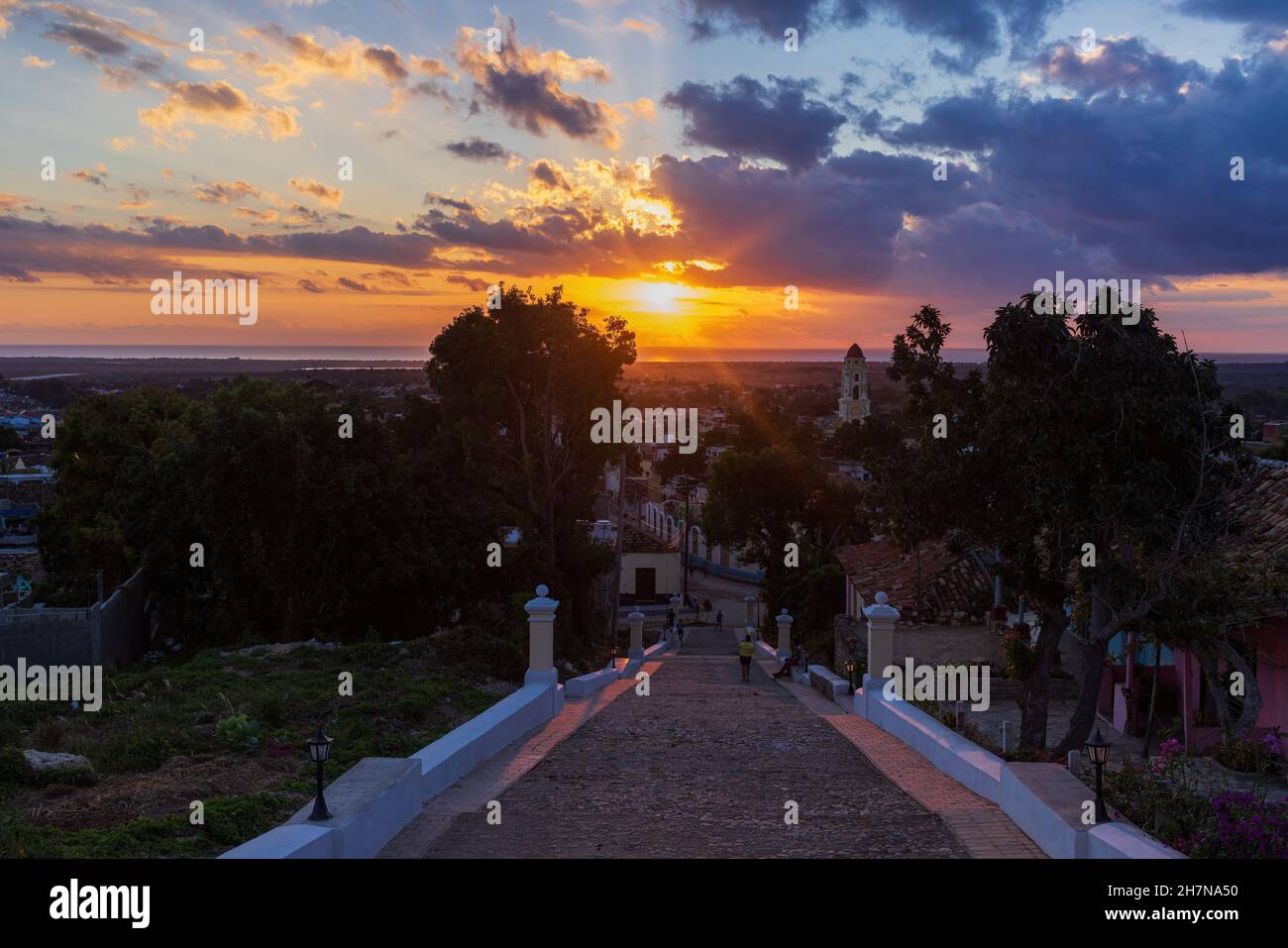 Incredibile tramonto nella città di Trinidad, Cuba Foto Stock