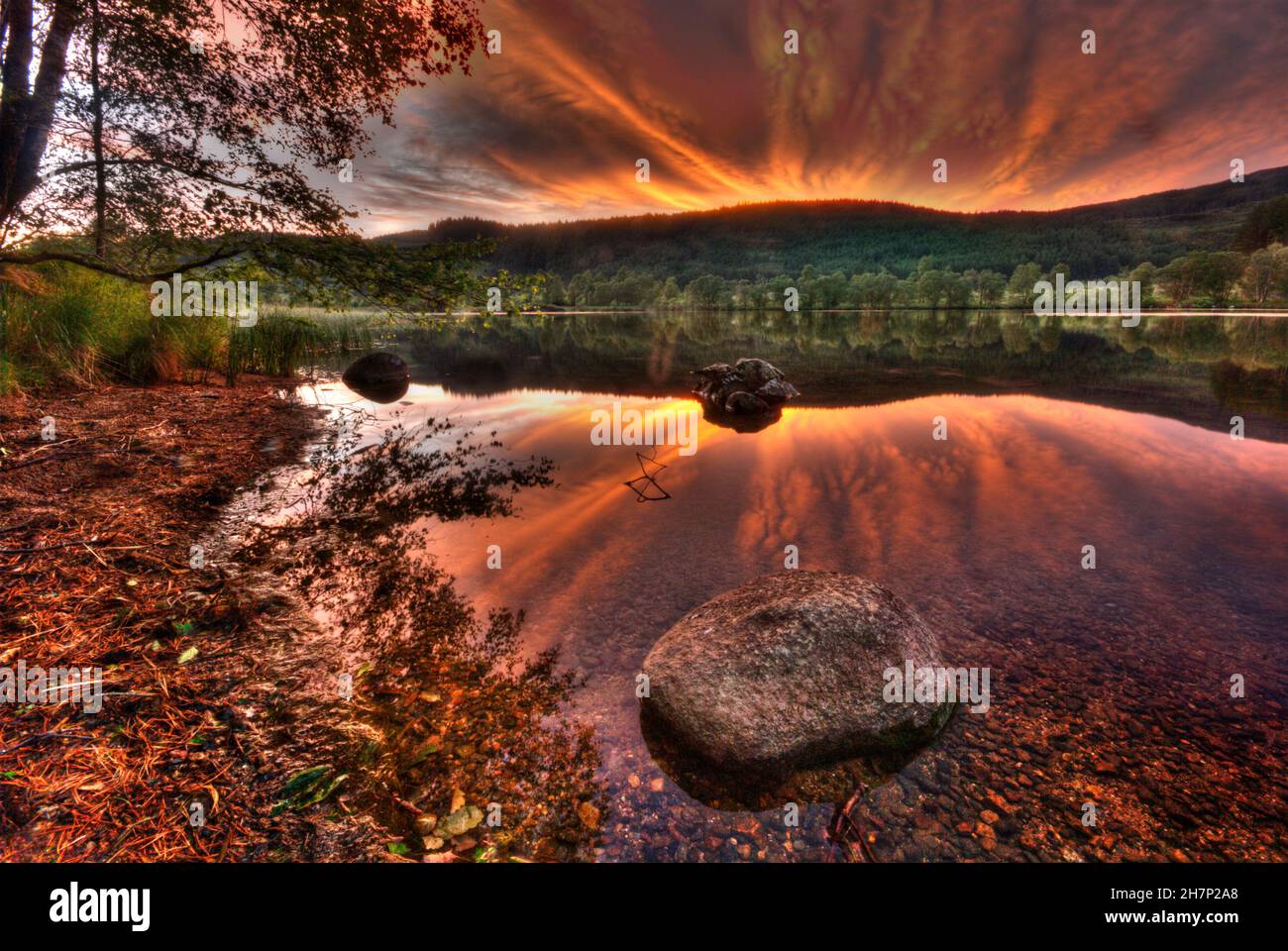 TRAMONTO A LOCH TROOL A DUMFRIES E GALLOWAY SCOZIA Foto Stock