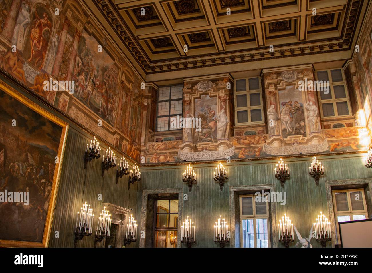 Interno superbamente stupendo del Palazzo reale di Torino, costruito per la Casa dei Savoia nel XVI secolo, torino, piemonte, italia Foto Stock