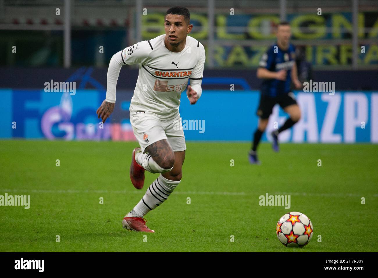 Milano, Italia - novembre 24 2021 - Inter- Shakhtar Donetsk Champions League - dodo fc shakhtar donetsk Credit: Christian Santi/Alamy Live News Foto Stock