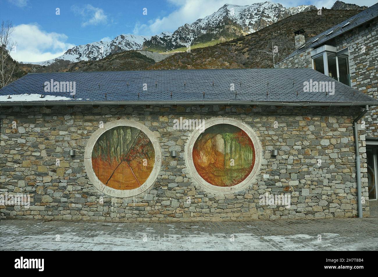 Centro romanico della Valle del Boí nel distretto di Erill la Vall dell'alta Ribagorza in provincia di Lèrida, Catalogna, Spagna Foto Stock