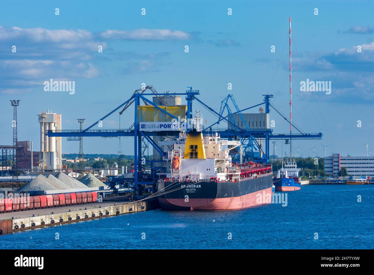 Rostock: Banchina per il trasporto alla rinfusa nel porto d'oltremare di Rostock a Ostsee (Mar Baltico), Meclemburgo-Vorpommern, Germania Foto Stock