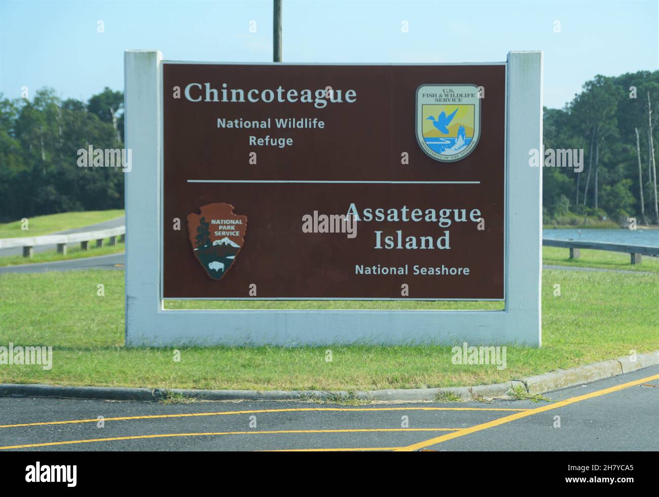 Chincoteague, Virginia U.S.A - 21 settembre 2021 - il segno d'ingresso in Assateague Island Foto Stock