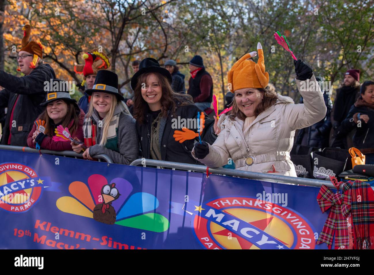 New York, NY, USA. 25 Nov 2021. Sonic the Hedgehog, palloncino fuori e  circa per la 95esima Parata annuale del giorno del Ringraziamento di Macy,  New York, NY 25 novembre 2021. Credit