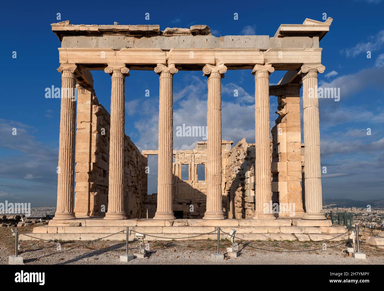 L'Erechtheion o Tempio nell'Acropoli di Atene, Grecia Foto Stock