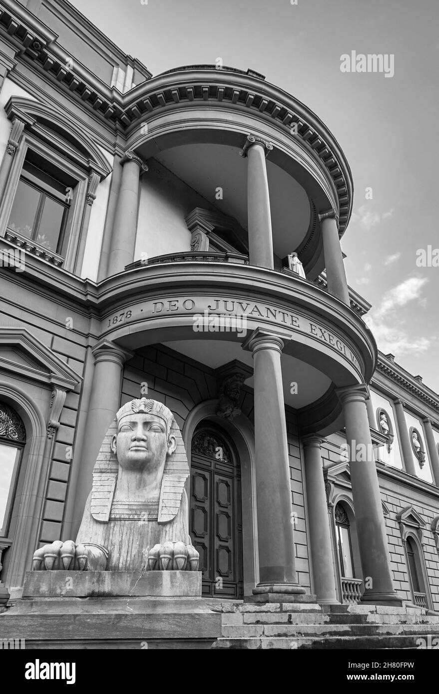 Vista sul museo del vetro e della ceramica nel parco Ariana, Ginevra Foto Stock