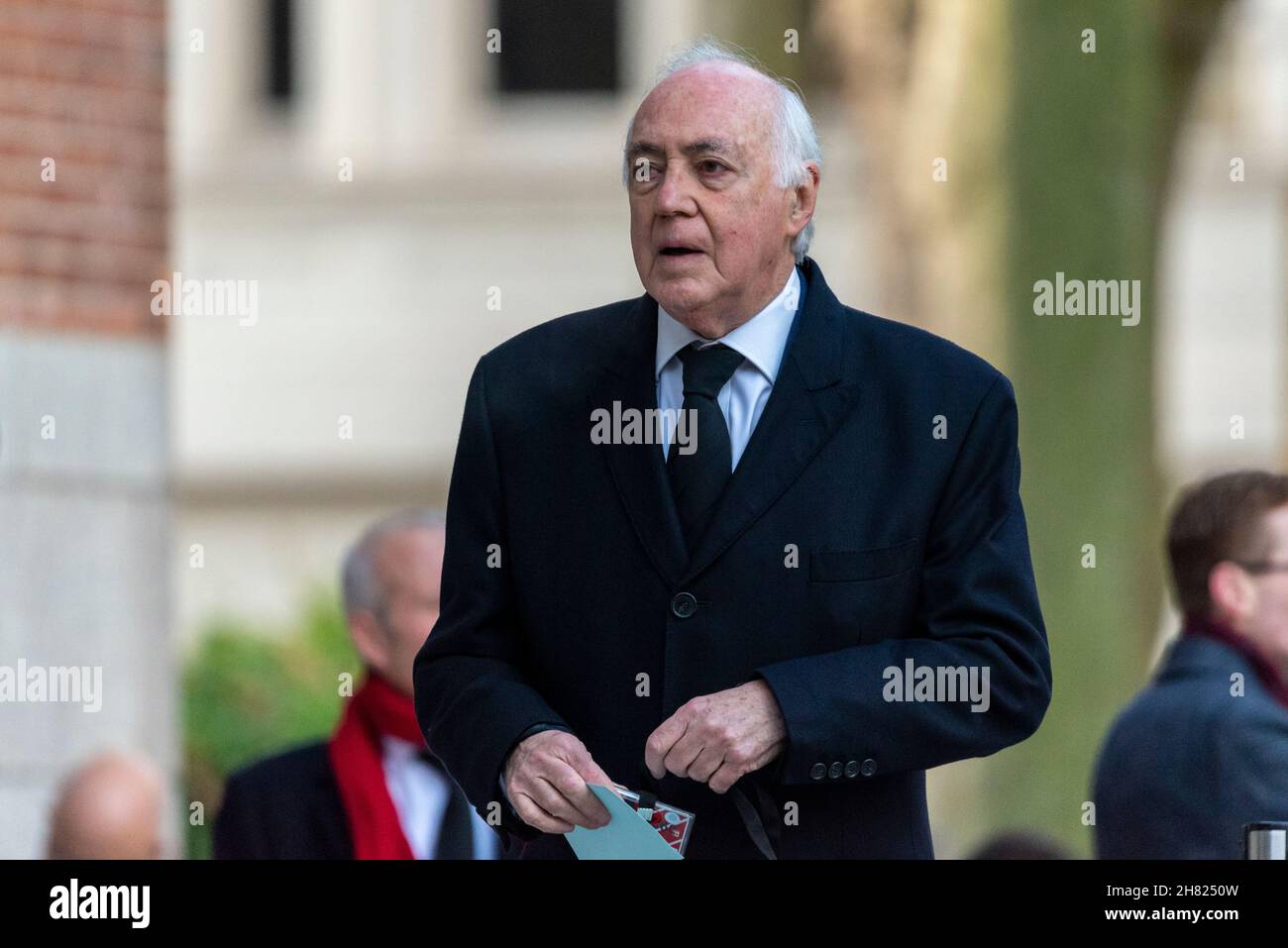 Michael Howard arriva per il servizio funerale richiede messa per l'omicidio del deputato Sir David Amess alla Cattedrale di Westminster, Londra, Regno Unito. Ex Tory MP Foto Stock