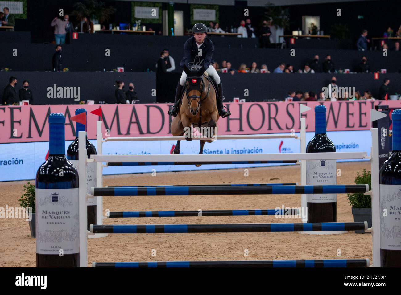 Madrid, Spagna. 26 novembre 2021. Gerrit Nieberg in occasione del CSI 5*-W 155 cm Trofeo Ciudad de Madrid alla settimana del Cavallo Ifema di Madrid celebrata a Madrid. Credit: ZUMA Press, Inc./Alamy Live News Foto Stock