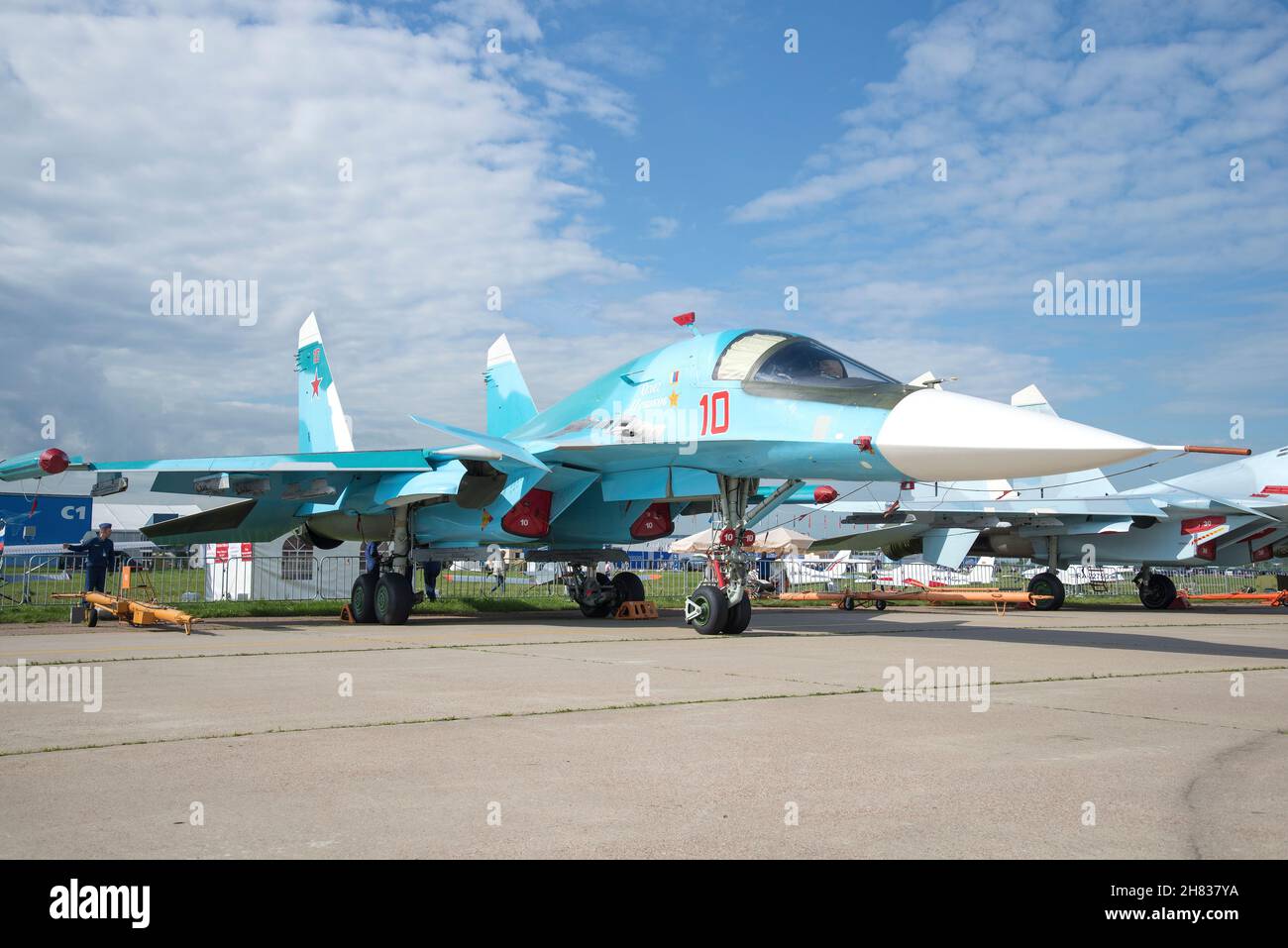 ZHUKOVSKY, RUSSIA - 20 LUGLIO 2017: Su-34 combattente-bombardiere supersonico multifunzionale alla fiera internazionale dell'aviazione MAKS-2017 Foto Stock