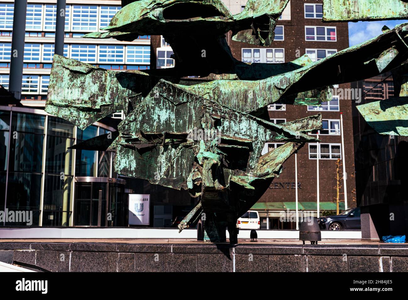 Le strade di Rotterdam, Paesi Bassi, durante i primi giorni di blocco nel 2020. Foto Stock