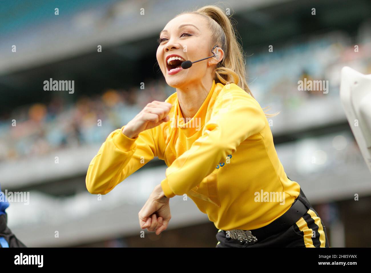 I Wiggles si esibiscono prima della partita una delle serie internazionali amichevole tra l'Australia Matildas e la United States of America Women's National Team allo Stadio Australia il 27 novembre 2021 a Sydney, Australia. Foto Stock